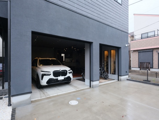 ビルトインガレージ